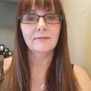 Meet your Posher, Sandy